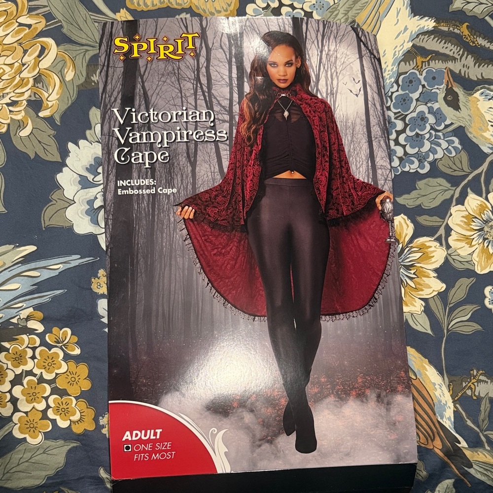 Spirit Gothic Red Vampiress Cape
